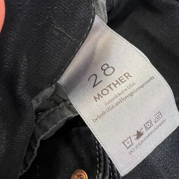 Mother High Waisted Looker Ankle Fray Jeans Dark Blue Wash Women's Size 28 Crop - Picture 12 of 14